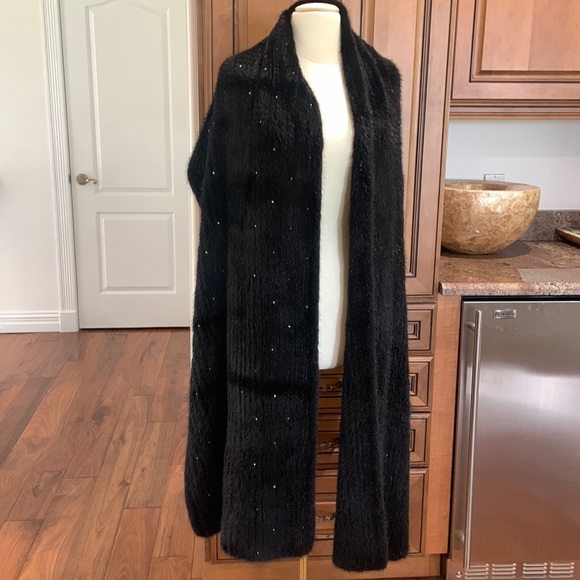 Mink fur wrap with rhinestones.  One of a kind stunning wrap. No tags. - Picture 1 of 10